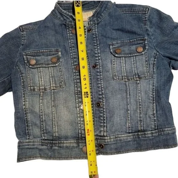 Michael Kors Cropped Denim Jacket – Women’s Size 6 | Fitted Jean Jacket with Brass Buttons & Band Collar (NWOT)