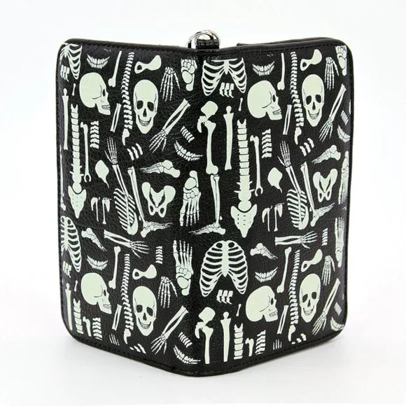 m_wp_6913878f04b36d6fcdeacc49.webp Glow in the Dark Skeleton Parts Wristlet or Wallet in Vinyl - NWT