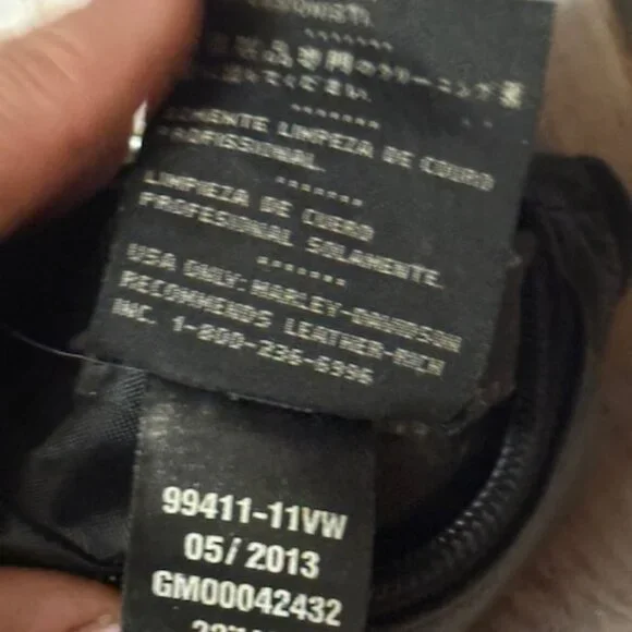 Genuine Harley-Davidson Black Leather Hip Bag – Clip-On Purse 99411-11VW (2013)