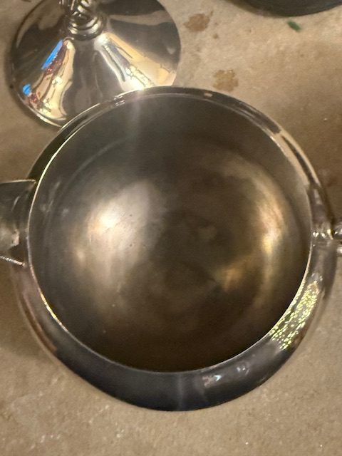 silverplate-sugar-bowl-interior-condition.jpg Interior view of the vintage silverplated sugar bowl showing clean patina and age-appropriate wear.