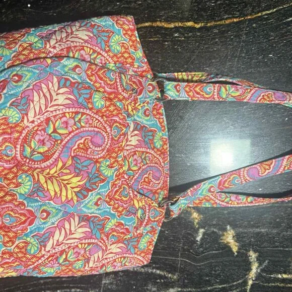 Vera Bradley Glenna Shoulder Bag in Retired Print Paisley in Paradise EUC
