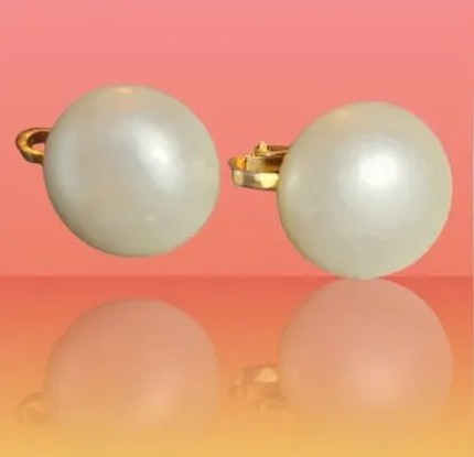m_wp_690f682c9f19e24642dc6eac Faux Pearl Goldtone Clip Earrings Vintage