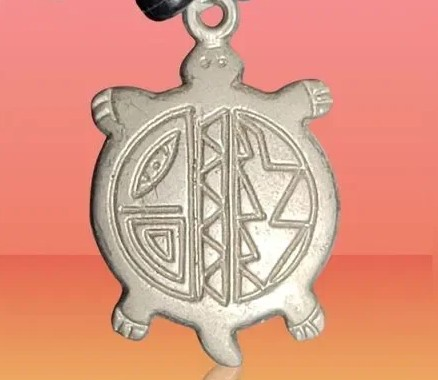 Estate Beaded Necklace with Turtle Pendant | Silver-Tone | Tribal / Southwest