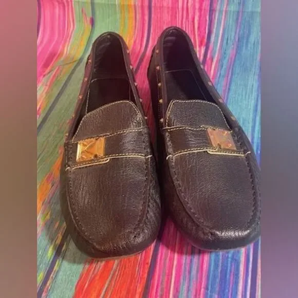 Louis Vuitton Suhali Lombok Leather Driving Loafers – Authentic  Size US 8 / EU 38 – Pre-Owned