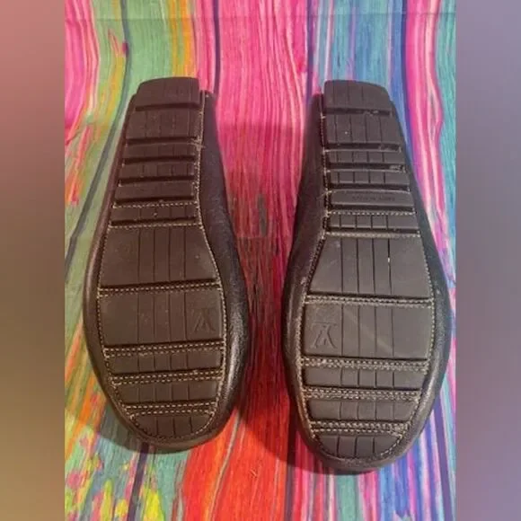Louis Vuitton Suhali Lombok Leather Driving Loafers – Authentic  Size US 8 / EU 38 – Pre-Owned