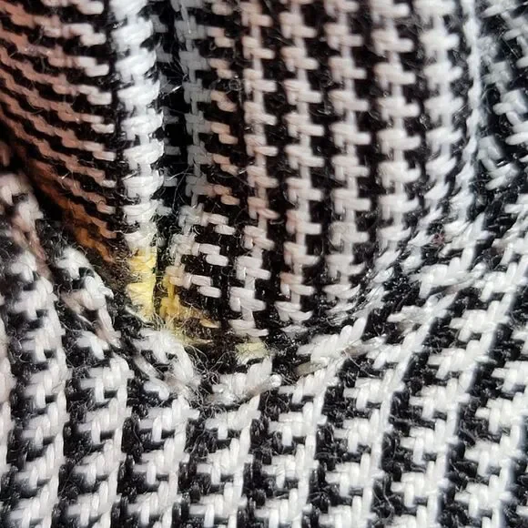 Gianni Bini Black & White Houndstooth Heeled Mules – Size 7.5